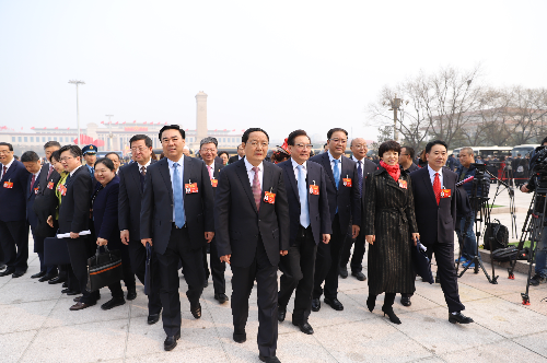 郭天康委员在全国两会上建言献策