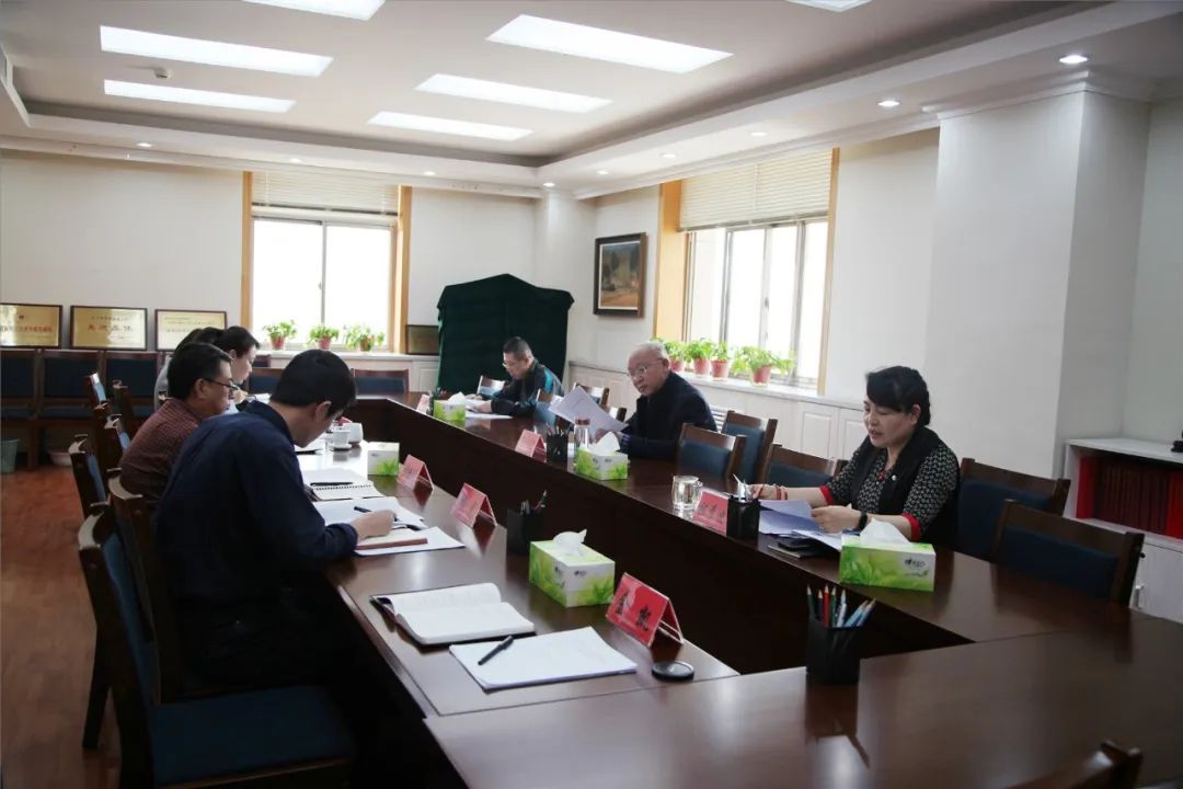 农工党甘肃省委会机关传达学习全国&ldquo;两会&rdquo;精神