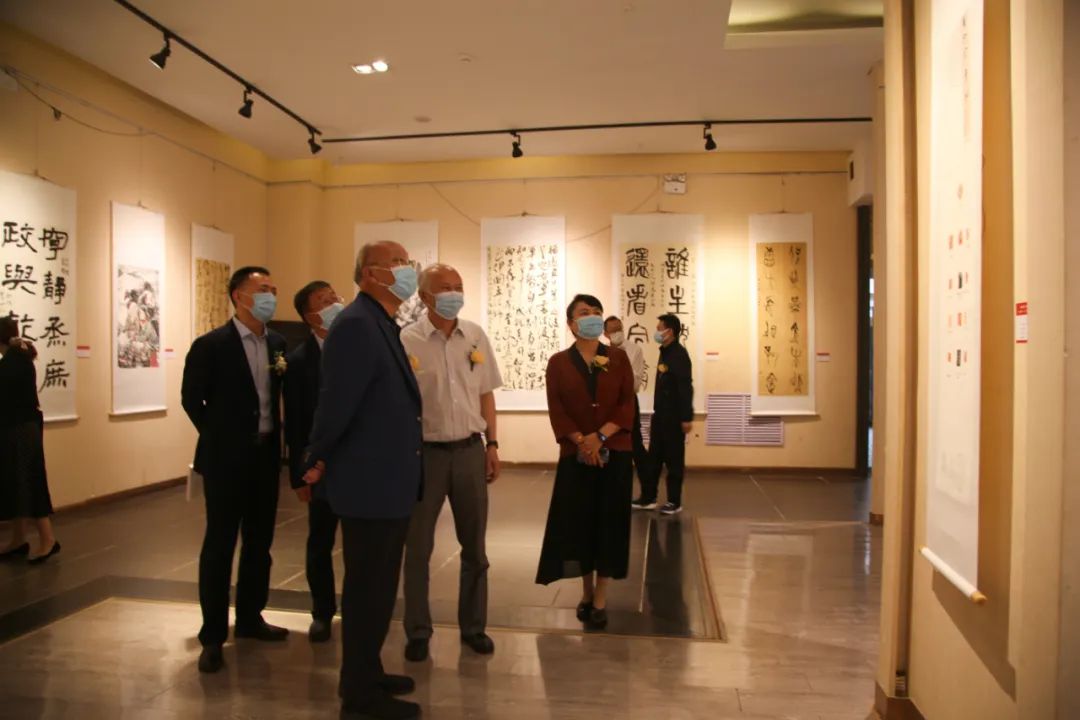 农工党甘肃省委会&ldquo;翰墨农工情&middot;丹青绘盛世&rdquo;喜迎中共二十大胜利召开书画摄影展开幕