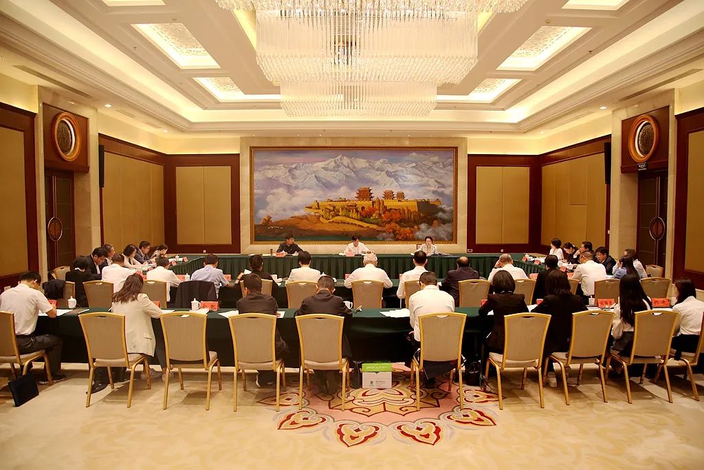 全国人大常委会副委员长、农工党中央主席何维在甘肃调研地方组织领导班子建设