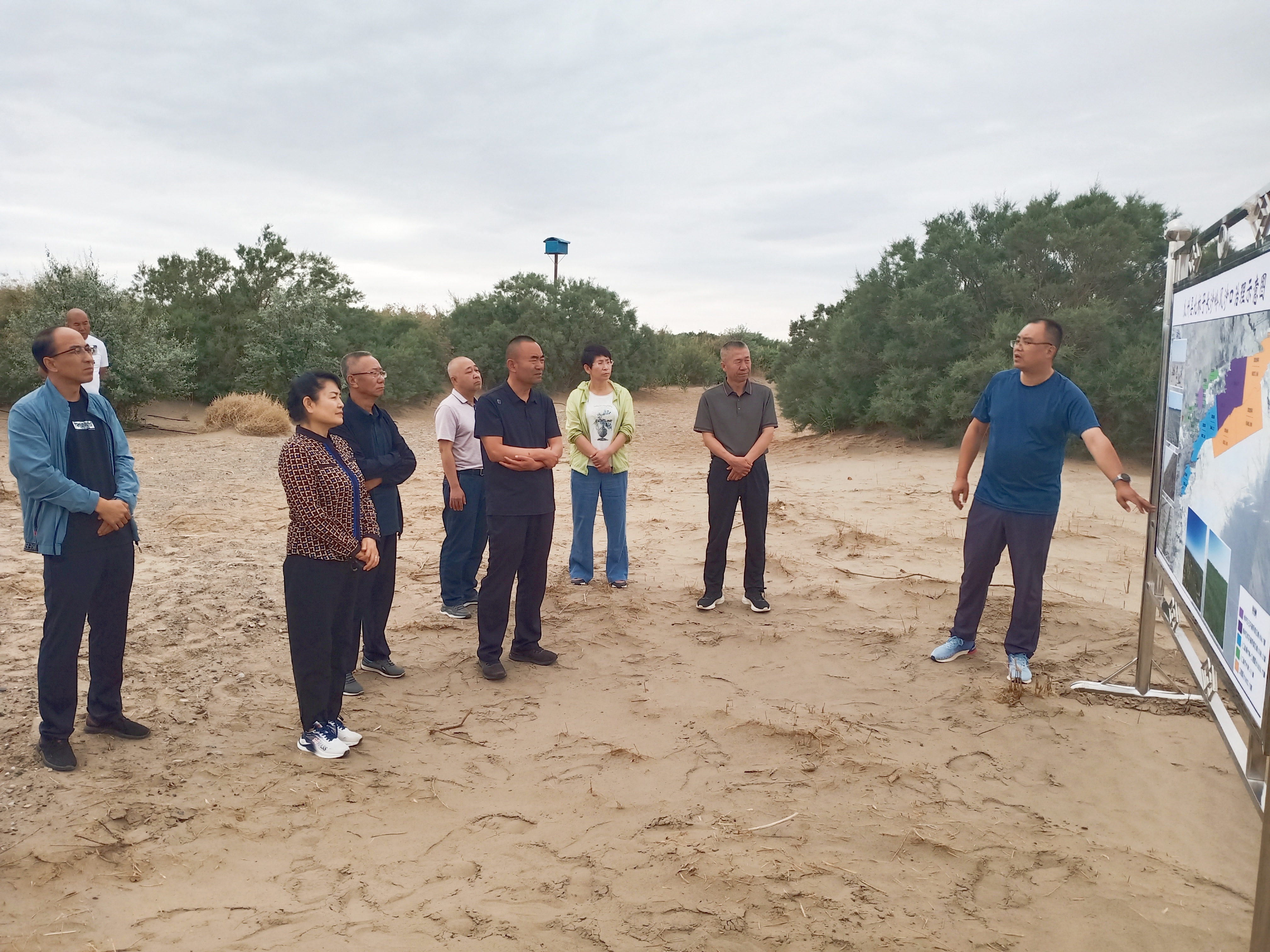 农工党甘肃省委会赴酒泉开展河西走廊沙尘暴和荒漠化防治治理专项民主监督调研