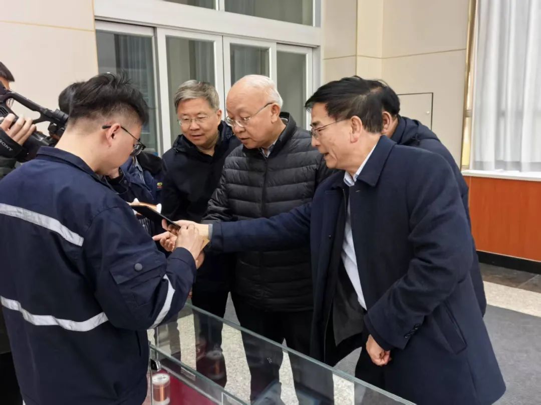 郭天康带队开展&ldquo;推动科技创新与产业创新深度融合&rdquo;专题调研