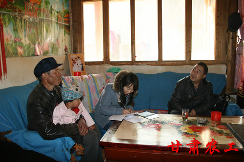 省委会深入临潭县开展双联入户工作